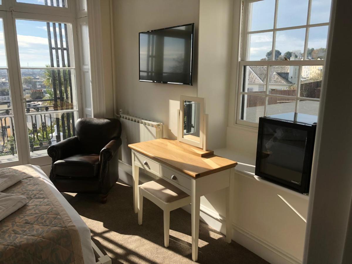 Almorah Hotel Saint Helier Zewnętrze zdjęcie